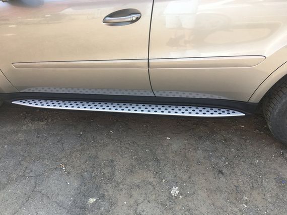 Бокові пороги OEM (2 шт., Алюміній) для Mercedes ML W164 | Зображення 6