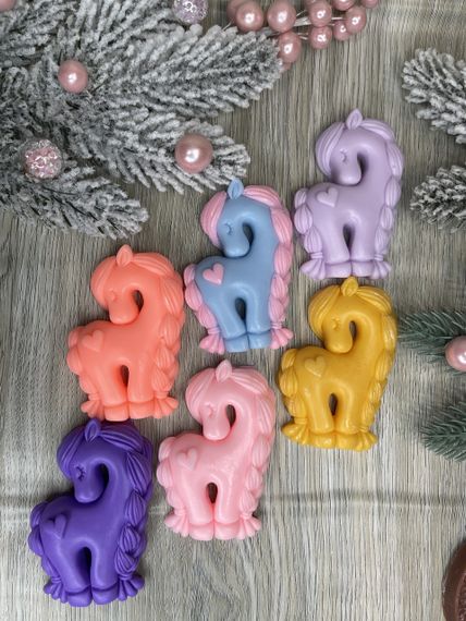 Мило ручної роботи конячка Меланка | Зображення 5