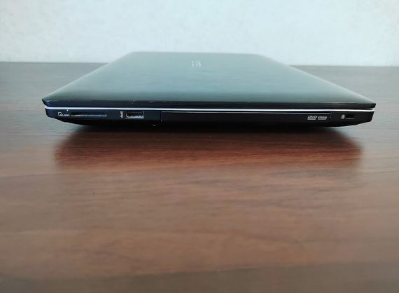 Ноутбук ASUS Q550LF 15.6 Full HD Touch /i7-4500U/Nvidia745/16/256 Б/В | Зображення 4