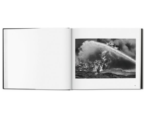 Лучшие фотографы мира книга фотоальбом Себастьяна Рибейру Салгаду про Кувейт Sebastiao Salgado. Kuwait | Зображення 8