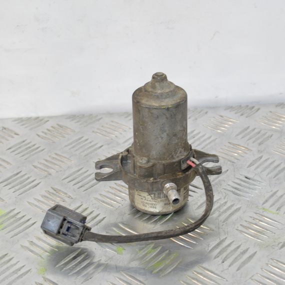 Вакуумний насос Opel Astra Zafira Corsa 2009-2025 Насос вакуумний Опель Астра Зафіра Корса 13311769