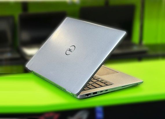 Ультрабук Dell Latitude 5440 / 14" (1920x1080) IPS / Intel Core i7-1355U (10 (12) ядер по 1.7 - 5.0 GHz) / 16 GB DDR4 / 256 GB SSD M.2 / Intel Iris Xe Graphics / WebCam / Win 11 Pro б/в | Зображення 3