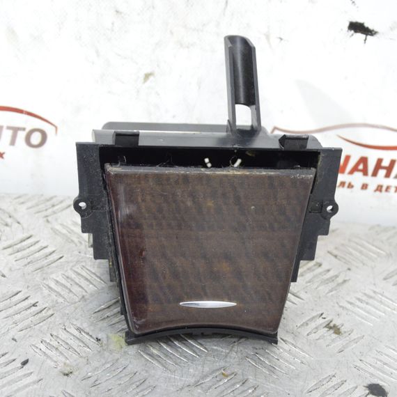 Попільничка Mercedes E-Class W211 2002-2009 Бардачок центральної консолі Мерседес в211 A2116800350
