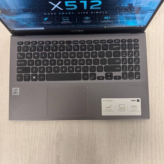 Ноутбук ASUS VivoBook 15 X512JAU / 15.6" (1920×1080) IPS Touch / Intel Core i3-1005G1 (2 (4) ядра по 1.2 - 3.4 GHz) / 8 GB DDR4 / 256 GB SSD / Intel UHD Graphics / WebCam б/в | Зображення 3