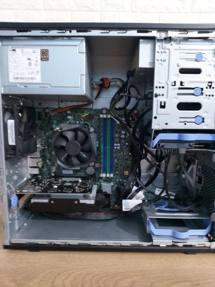 Комплект: Lenovo ThinkCentre M800 Tower / Intel Core i5-6600K (4 ядра по 3.5 - 3.9 GHz) / 16 GB DDR4 / 512 GB SSD + 500 GB HDD / AMD Radeon RX 550, 4 GB GDDR5, 128-bit / DVD-ROM + Монитор LG 24MB37PM-B / 24" (1920x1080) IPS б/в + Подарунок | Зображення 3