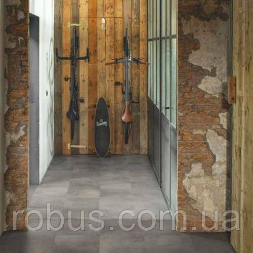 Вінілова плитка Quick-Step Alpha Vinyl Tiles Бетонна скеля (AVST40234) | Зображення 3
