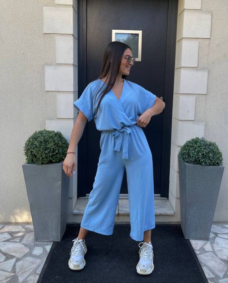 Женский летний комбинезон с укороченными штанами BF832 цвет джинс, размер 46/48