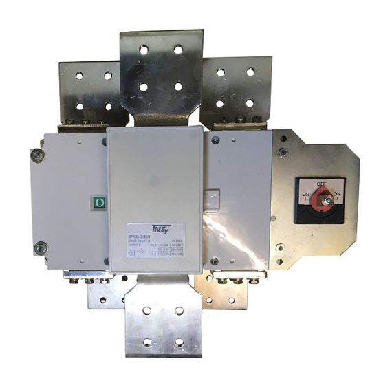 Вимикач-роз'єднувач ВРК-2н 3150А 3Р на 2 направлена не знімна рукоятка Ny95505544 | Зображення 1