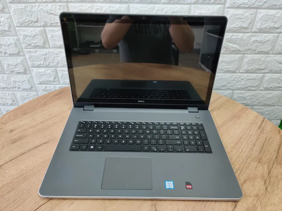 Ноутбук Сенсорний Dell Inspiron 5759/17,3"FHD/i7 6500U/8Gb/SSD256/R5 M335-4Gb | Зображення 4