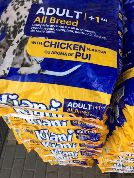 Kiani Adult Chicken 10 кг | Сухий корм для собак усіх порід | 50% тваринного білка 🐕 + смак курки | Зображення 2
