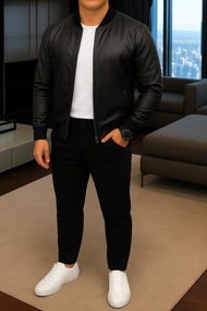 Бомбер кожаный чёрный S L