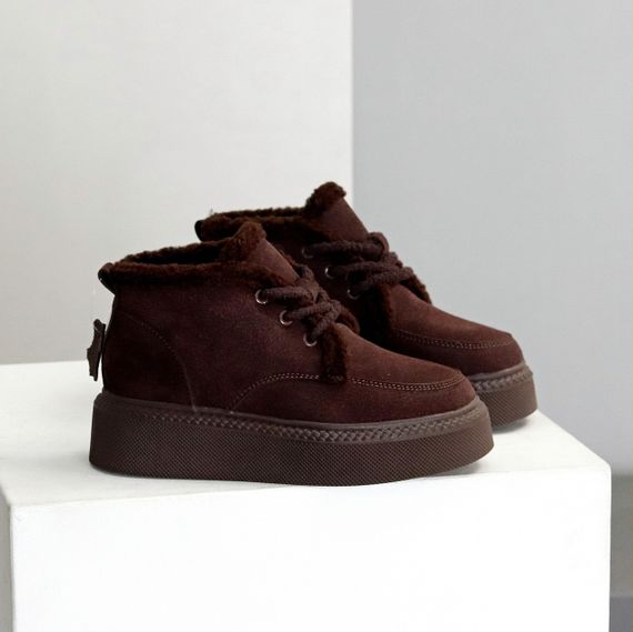 Стильные зимние шоколадные замшевые ботинки на утолщенной подошве | Зображення 5