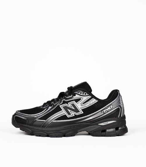 Чоловічі кросівки New Balance 740 Black Silver | Зображення 1