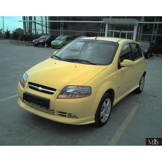 Накладка на передній бампер (під фарбування) для Chevrolet Aveo T200 2002-2008 рр | Зображення 1