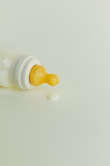 Дитяча пляшечка BIBS Baby Bottle Round Latex 270 мл Medium Flow (середній потік) Ivory | Зображення 1