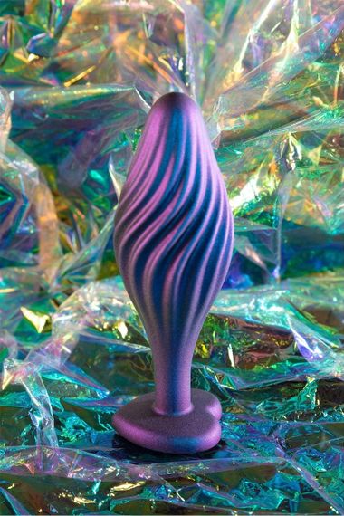 Текстурированная анальная пробка Blush Anal Adventures Matrix украшенная камнем, фиолетовая sexstyle | Зображення 3