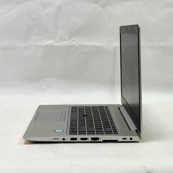 Ультрабук Б-клас HP EliteBook 840 G5 / 14" (1920x1080) IPS / Intel Core i7-7500U (2 (4) ядра по 2.7 - 3.5 GHz) / 8 GB DDR4 / 256 GB SSD / Intel HD Graphics 620 / WebCam / Windows 10 Pro б/в | Зображення 6