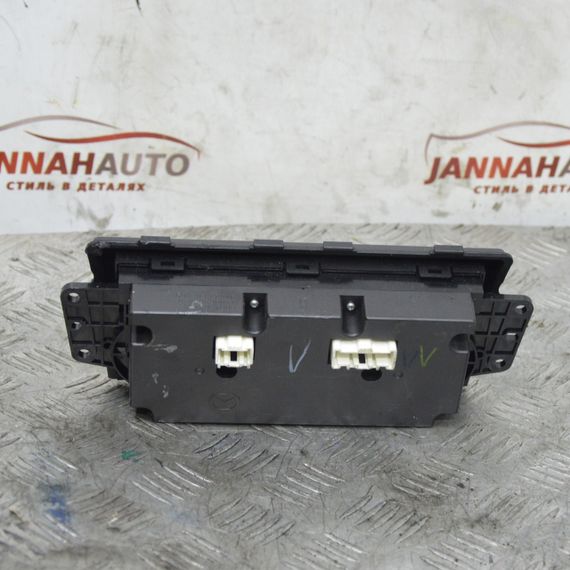 Блок керування клімат контролем Mazda 6 2007-2012 Панель пічки кондиціонера Мазда 6 GDB461190 | Зображення 3