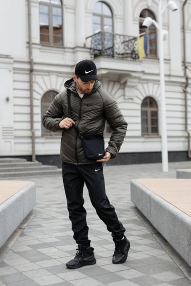 Комплект чоловічий: куртка Motion Nike хакі + штани "President" чорні. Барсетка у подарунок! (1882782072) | Зображення 1
