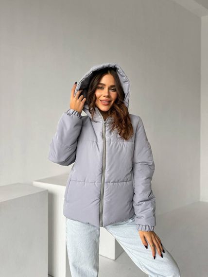 Жіноча тепла стьобана коротка зефірка куртка на блискавці з капюшоном розмір 48/50 колір сірий UH270 | Зображення 2