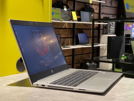 Ноутбук HP ProBook 450 G6 / 15.6" (1366x768) TN / Intel Core i5-8250U (4 (8) ядра по 1.6 - 3.4 GHz) / 8 GB DDR4 / 240 GB SSD / Intel UHD Graphics 620 / WebCam / 4G (LTE) б/в | Зображення 2