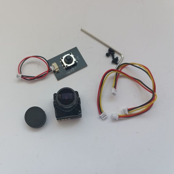 Микро FPV камера 1800TVL CMOS 1/1.8" 2.1мм 165° | Зображення 1