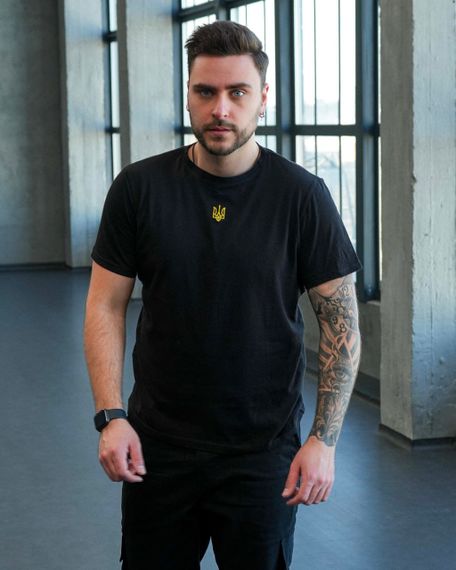 Мужская хлопковая футболка с вышивкой Тризуб Украина BD0036 размер XL, цвет черный | Зображення 1