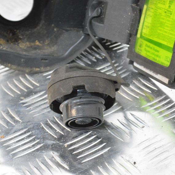 Кришка паливного бака Skoda Rapid 2012-2019 Лючок бензобака Шкода Рапід 5JJ809999 | Зображення 3