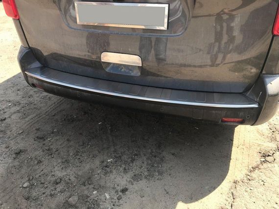 Накладка на задний бампер OmsaLine (нерж) Короткая/Средняя базы для Citroen Jumpy/Dispatch 2017↗ гг. | Зображення 3