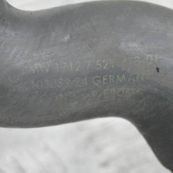 Патрубок системи охолодження BMW 5 E60 2003-2010 Трубка радіатора БМВ е60 17127521778 | Зображення 2