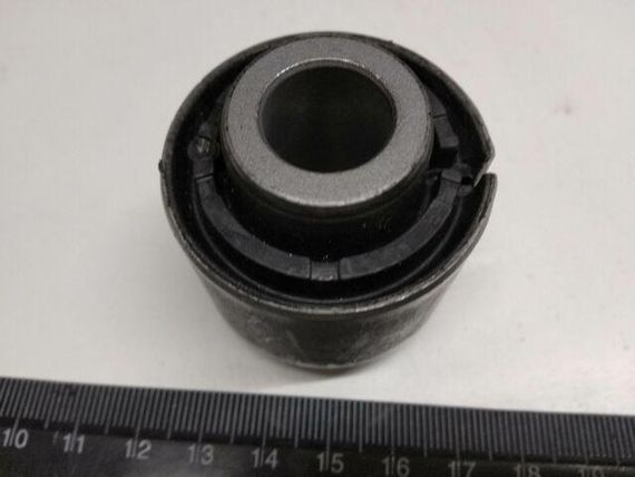 Сайлентблок заднього поперечного важеля Hyundai/KIA, MOBIS (551183R000) (55118-3R000) | Зображення 3