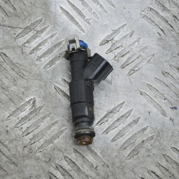 Форсунка 1.8 / 2.0 Ford Focus C-Max Mondeo 2000-2015 Форсунка Форд Фокус Ц-Макс Мондео 0280156154