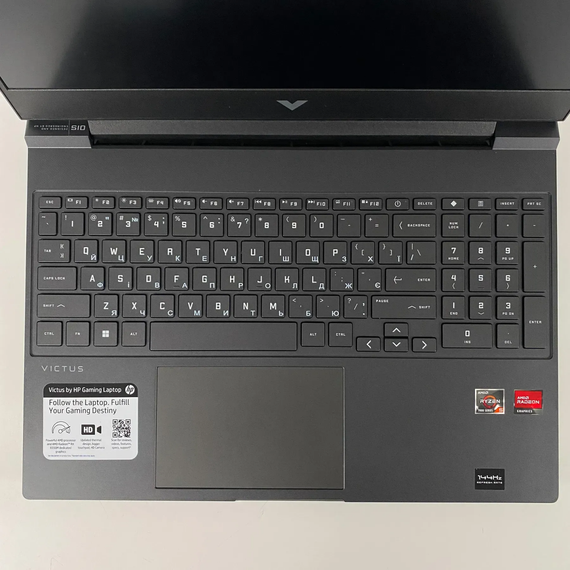 Ігровий ноутбук Б-клас HP Victus 15-fb2 / 15.6" (1920x1080) IPS / AMD Ryzen 5 7535HS (6 (12) ядер по 3.3 - 4.55 GHz) / 16 GB DDR5 / 512 GB SSD / AMD Radeon RX 6550M, 4 GB GDDR6, 64-bit / WebCam б/в + Подарунок Бездротова миша / USB | Зображення 2