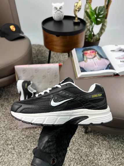 Кросівки  Initiator W Black White , текстиль , В'єтнам 39 25 см