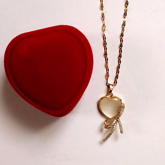 Стильна підвіска з кулоном у вигляді серця з подарунковою коробочкою | Зображення 3