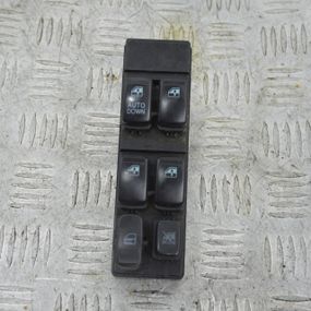 Блок керування склопідйомниками Hyundai Terracan 2001-2007 Панель кнопок склопідйомника Х'юндай 621W04290