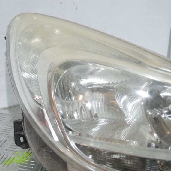 Фара права Opel Corsa D 2011-2014 рестайлінг Фара передня права Опель Корса Д 13392706 | Зображення 1