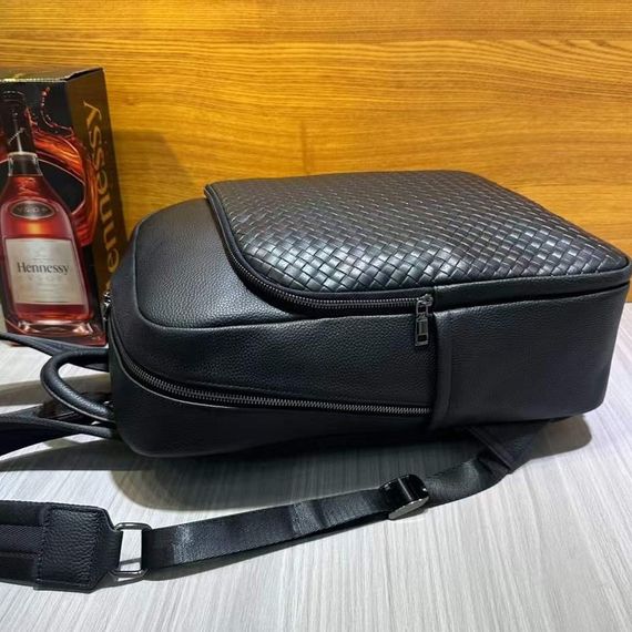 Рюкзак чоловічий шкіряний. Чорний міський рюкзак для ноутбука та документів Tiding Bag 22727 | Зображення 7