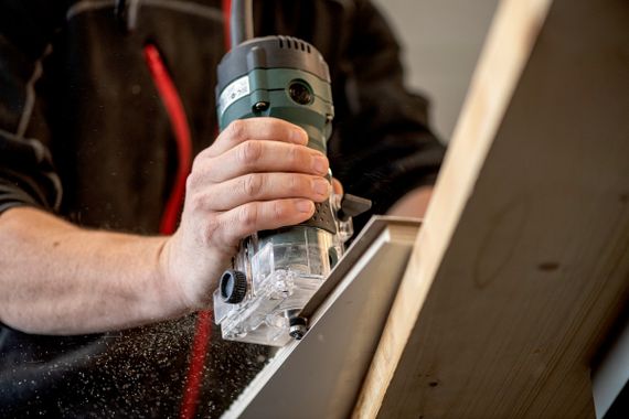 Фрезер Metabo FM 500-6, 500Вт, 6мм, 32000об/хв, висота ходу 40мм, 1.3кг (601741000) | Зображення 2