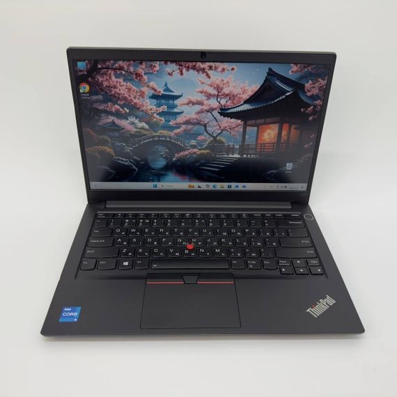 Ультрабук Lenovo ThinkPad E14 / 14" (1920x1080) IPS / Intel Core i5-1135G7 (4 (8) ядра по 4.2 GHz) / 8 GB DDR4 / 256 GB SSD / Intel Iris Xe Graphics / WebCam б/в | Зображення 2