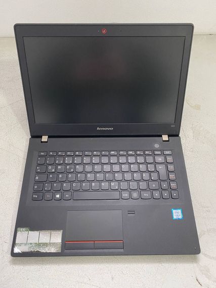 Ноутбук Б-класс Lenovo E31-80 / 13.3" (1366x768) TN / Intel Core i5-6200U (2 (4) ядра по 2.3 - 2.8 GHz) / 8 GB DDR3 / 128 GB SSD / Intel HD Graphics 520 / WebCam б/у | Зображення 1