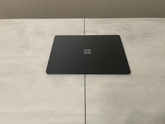 Ультрабук Microsoft Surface Laptop 5 1951 / 13.5" (2256x1504) IPS Touch / Intel Core i5-1245U (10 (12) ядер по 3.3 - 4.4 GHz) / 16 GB DDR5 / 512 GB SSD M.2 / Intel Iris Xe Graphics / WebCam б/в + Подарунок Дротова миша / USB | Зображення 6