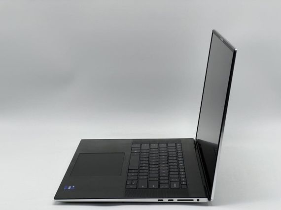 Ігровий ноутбук Б-класу Dell 17 9710 / 17,3" (1920x1200) IPS / Intel Core i9-11900H (8 (16) ядер по 2,5 - 4,9 ГГц) / 16 ГБ DDR4 / 960 ГБ SSD / nVidia GeForce RTX 3060, 6 ГБ GDDR6, 192-біт / WebCam б/в | Зображення 3
