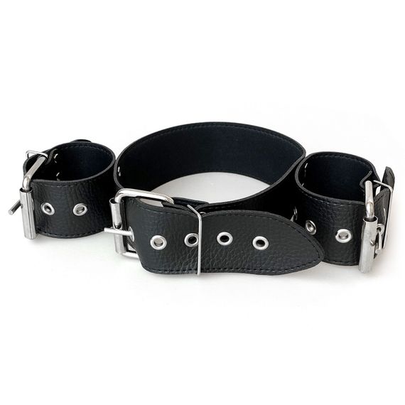 Нашийник з наручниками із натуральної шкіри Art of Sex - Bondage Collar with Handcuffs | Зображення 3