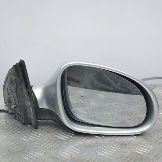 Дзеркало праве Volkswagen Passat B6 2005-2010 9 пінів Дзеркало праве Фольксваген Пассат б6 3C0857934