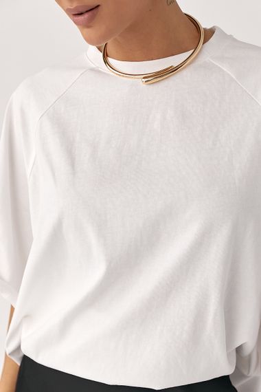 Однотонна вільна футболка з рукавами-реглан - молочний цвет, ONE SIZE (є розміри) | Зображення 3