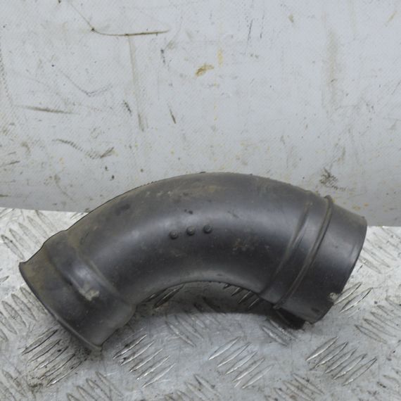 Патрубок повітряного фільтра Renault Laguna III 2007-2015 Трубка повітря Рено Лагуна 3 8200724087