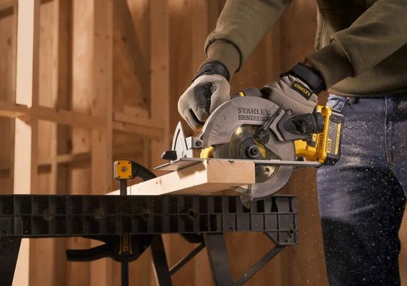 Пила циркулярна акумуляторна Stanley Fatmax без АКБ та ЗП SFMCS500B | Зображення 4