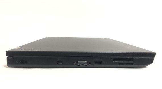Ноутбук Б-класс Lenovo ThinkPad L570 / 15.6" (1366x768) TN / Intel Core i3-7100U (2 (4) ядра по 2.4 GHz) / 8 GB DDR3 / 180 GB SSD / Intel HD Graphics 620 / WebCam / DVD-ROM / Win 10 Pro б/у | Зображення 3