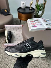 Мужские кроссовки New 1000 Black White  весна / літо / осінь А3626 44 28 см